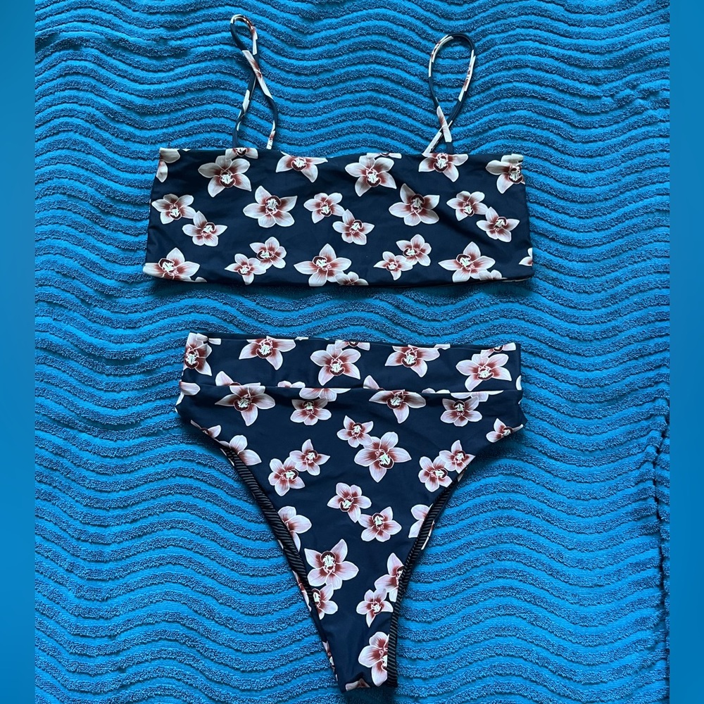 Acacia Set
